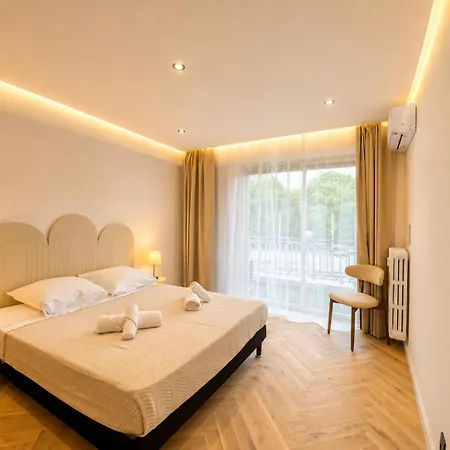 Apartment Modern 2-bedroom - Walk To & Old Town *
