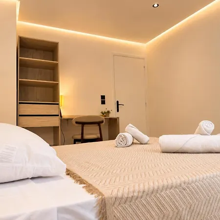 Modern 2-bedroom - Walk To & Old Town Antibes